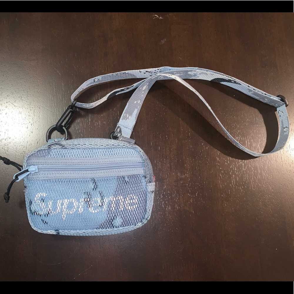 Supreme SS20 Small Shoulder Bag